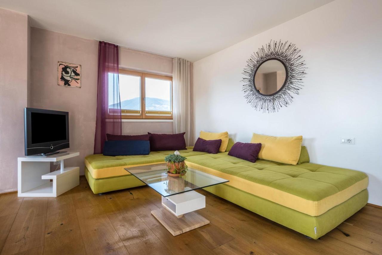 Charmed House Villa Fiumes Dış mekan fotoğraf