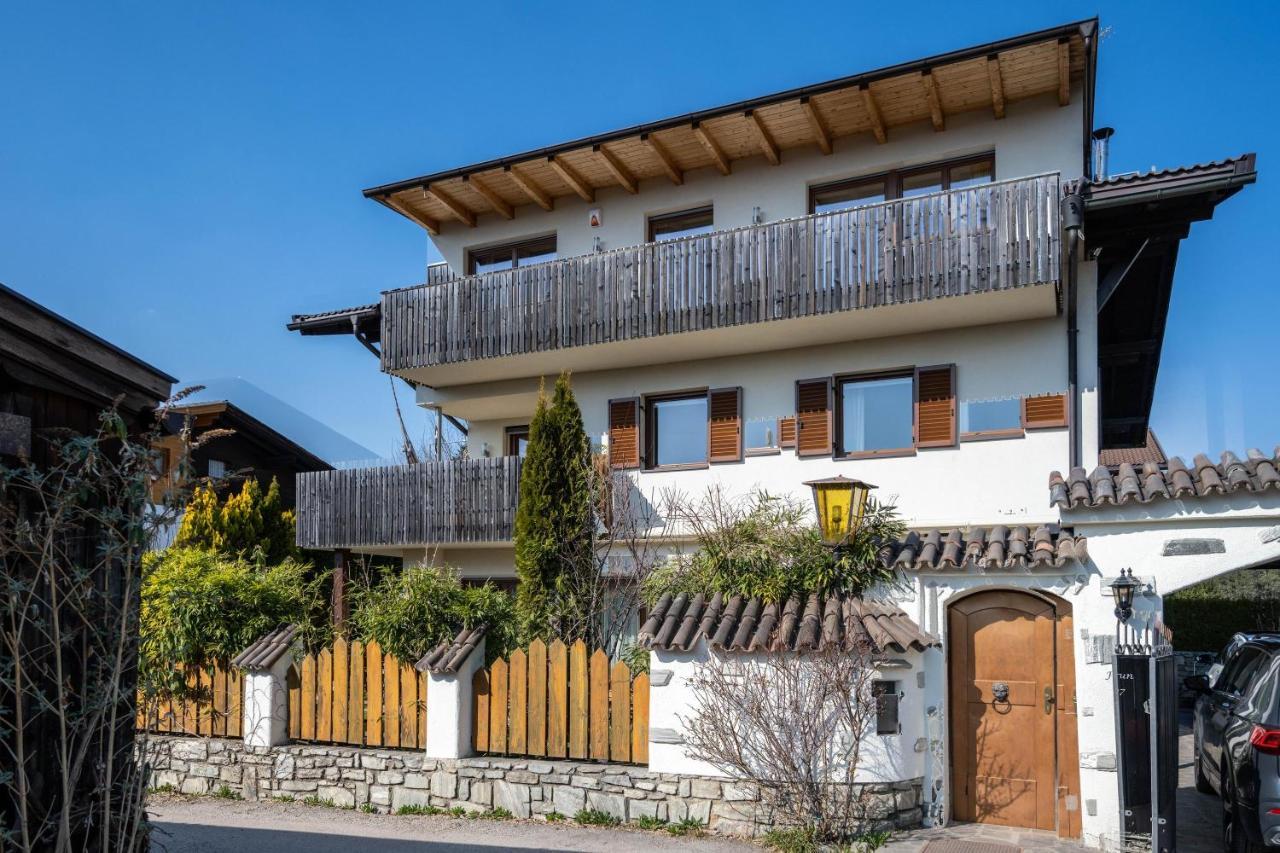 Charmed House Villa Fiumes Dış mekan fotoğraf