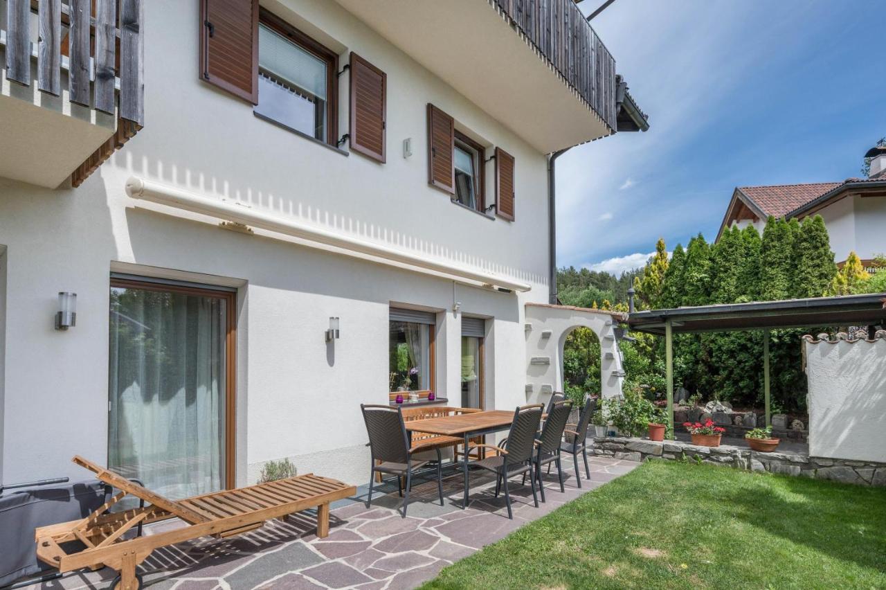 Charmed House Villa Fiumes Dış mekan fotoğraf